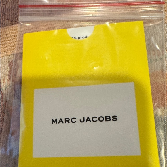 Marc Jacobs Monochrome Textured Tote - Picture 7 of 7